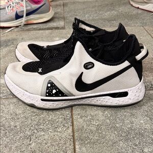 Nike PG 4 Paul George Men's Sneakers White/Black/Oreo